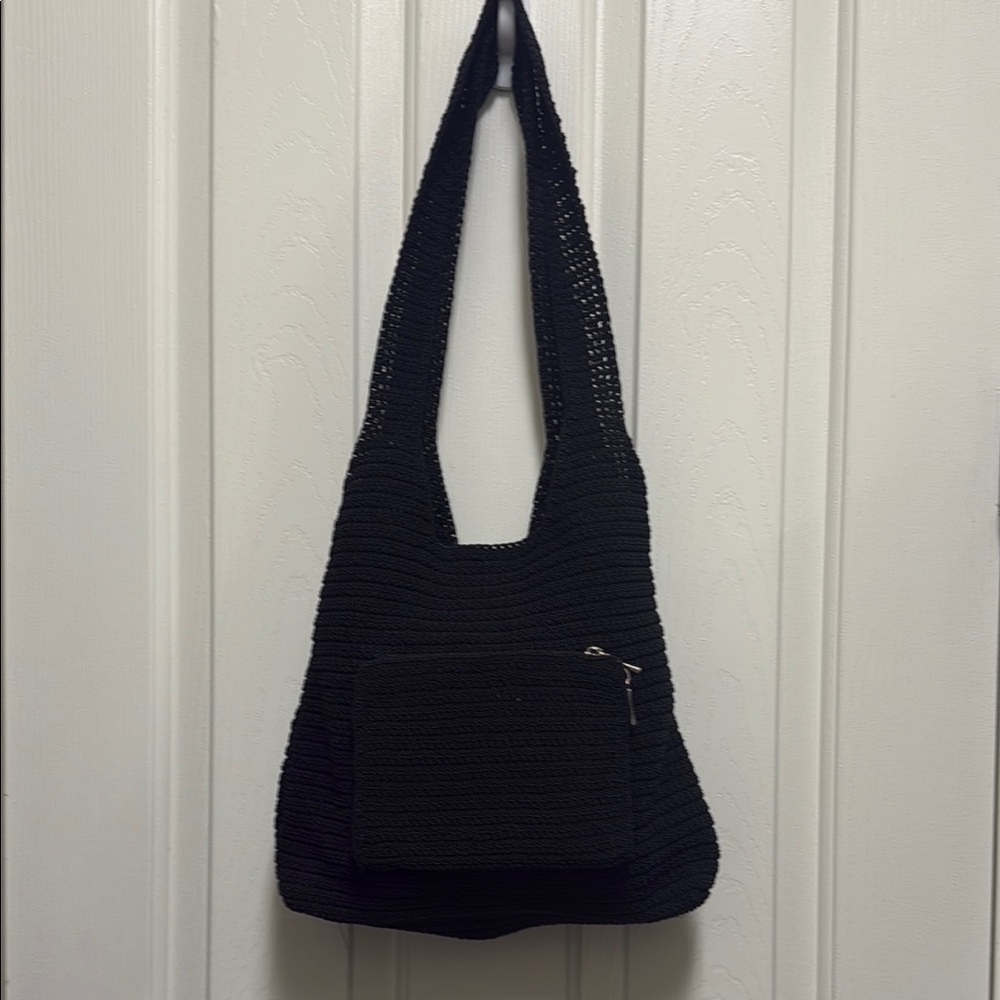 Elegant Black Knit Shoulder Bag